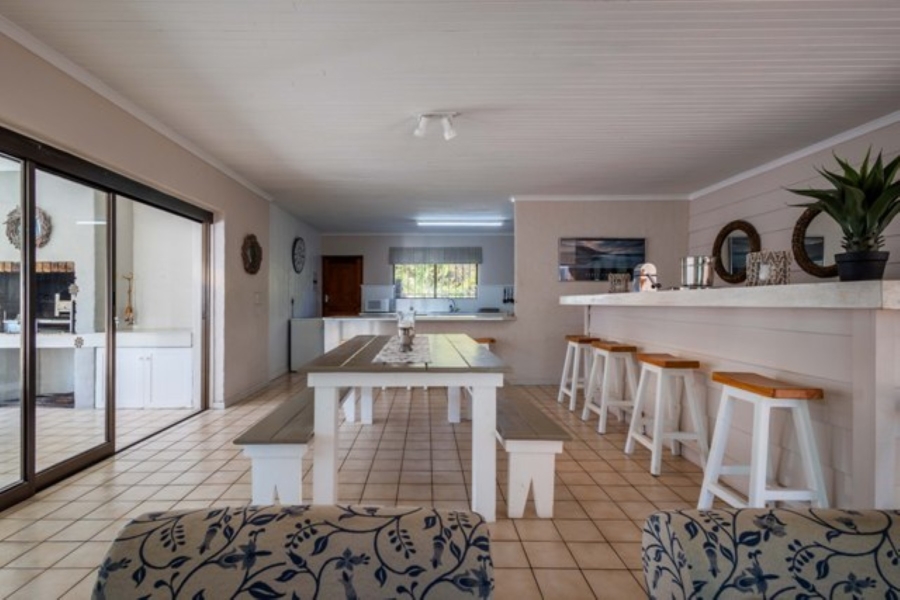 4 Bedroom Property for Sale in Seaside Longships Western Cape